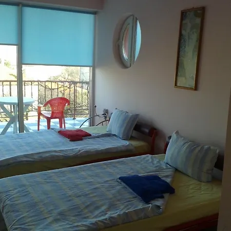 The Colourful Mansion Hotel Ahtopol